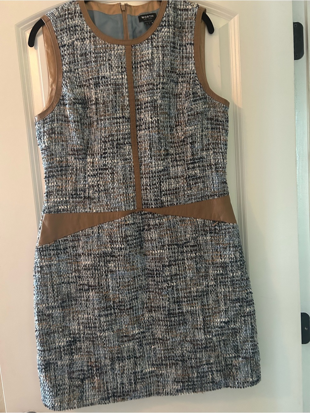 Worth Sleeveless Tweed Sheath Dress in Gray and Tan